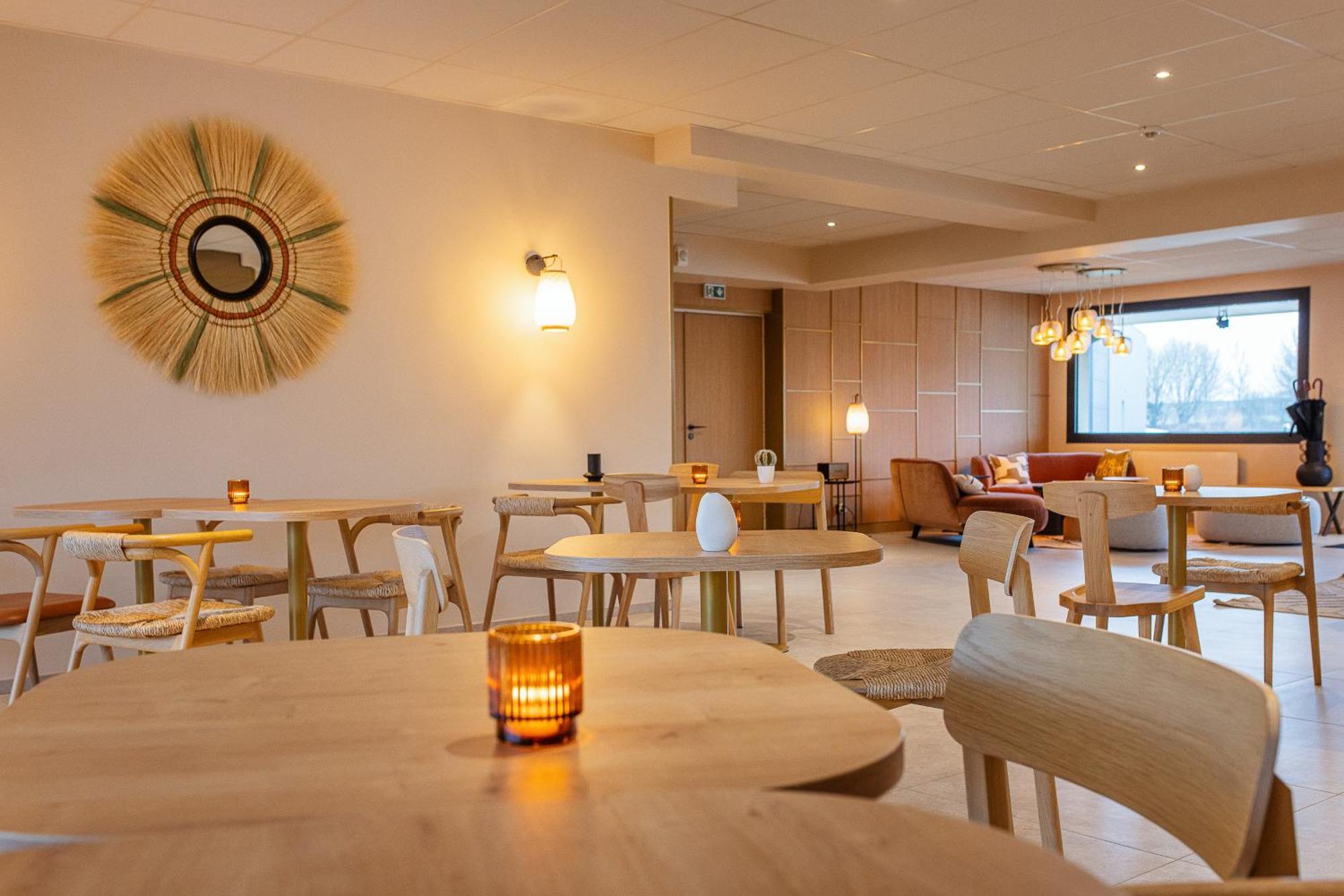 Hotel Bhoma Troyes La Chapelle-Saint-Luc Екстер'єр фото